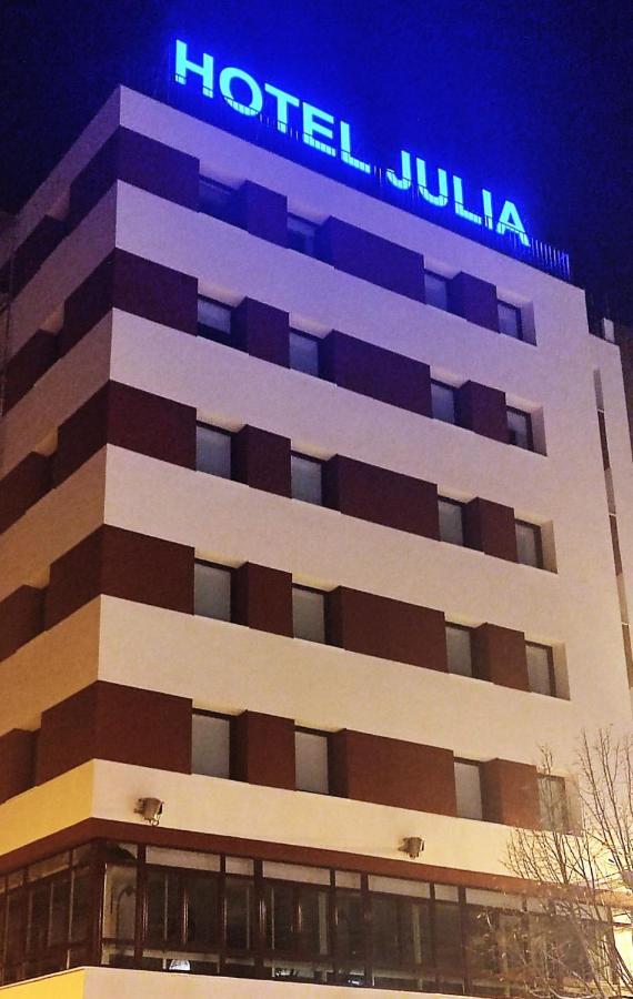 Hotel Julia Aranda de Duero Dış mekan fotoğraf