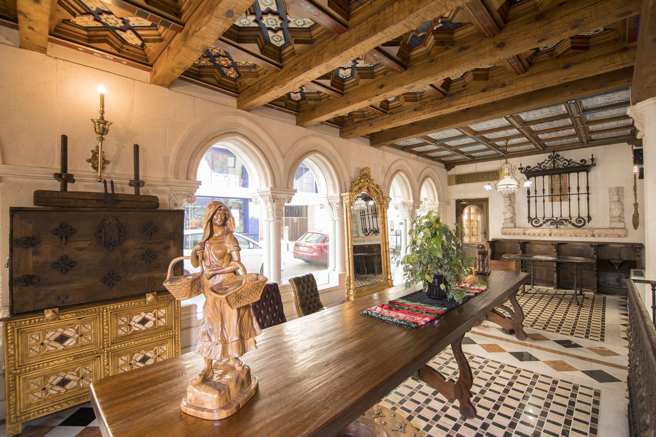 Hotel Julia Aranda de Duero Dış mekan fotoğraf
