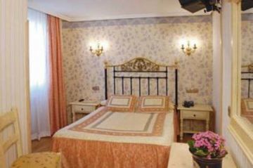 Hotel Julia Aranda de Duero Dış mekan fotoğraf